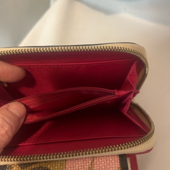 Spartina 449 Green and Pink Linen and Leather Wallet with Bifold Design - Picture 4 of 10